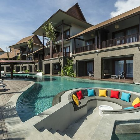 Sense Canggu Beach Hotel Екстер'єр фото