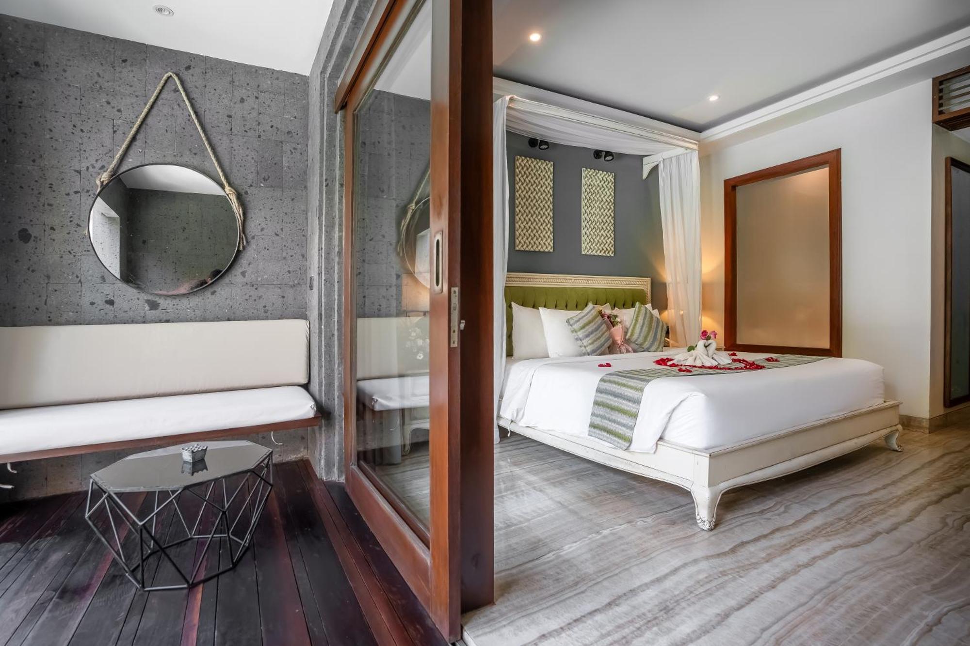 Sense Canggu Beach Hotel Екстер'єр фото